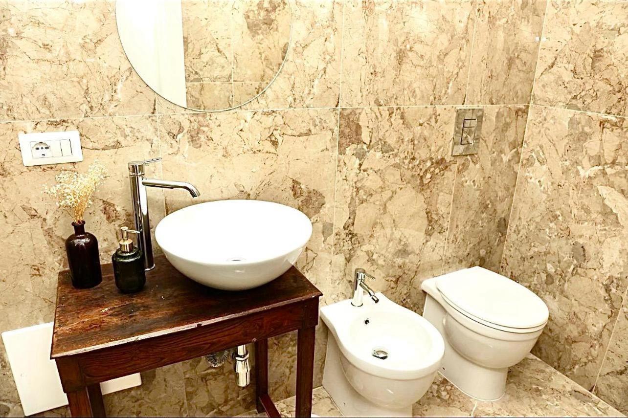 Bethel Come Casa Apartments 那不勒斯 外观 照片